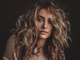 Paris Jackson - let down