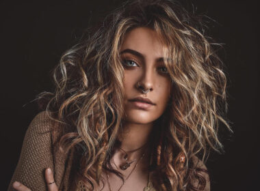 Paris Jackson - let down