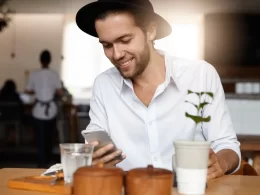 Descubra 5 Apps que Te Lembram de Beber Água